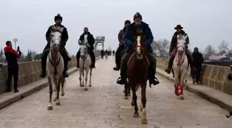 İspanya'dan At Sırtında Hac Yolculuğu Edirne'ye Ulaştı