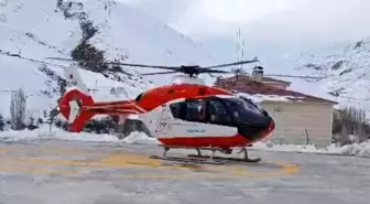 Hamile Kadın Helikopter Ambulansla Van'a Sevk Edildi