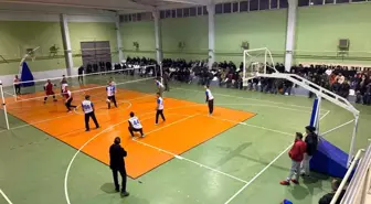 Beylikova’da Voleybol Turnuvası Coşkuyla Tamamlandı