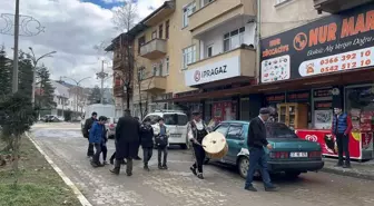 İhsangazi'de Çocuklar Ramazan'ı Geleneksel Manilerle Kutladı