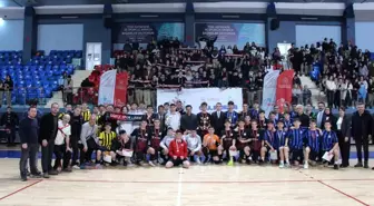 Düzce'de Futsal Gençler Müsabakaları Sonuçlandı: Farabi Anadolu Lisesi Şampiyon