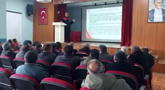 Susuz'da Çiftçilere Mera Konusunda Bilgilendirme Toplantısı Düzenlendi