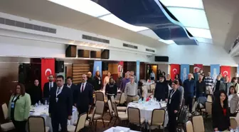 Hekim Birliği'nin düzenlediği çalıştayda uzman hekimlerin sorunları ele alındı