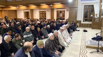 Kulu'da Hatimle Teravih Namazı Başladı