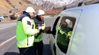 Hakkari'de Yolcu Taşımacılığına Yönelik Trafik Denetimi