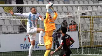 Boluspor ve Erzurumspor 0-0 Berabere Kaldı