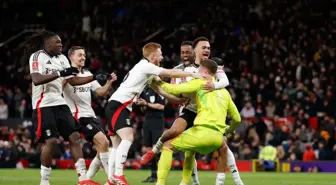 117 yıl sonra gelen zafer: Fulham, Manchester United'ı eledi