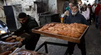 Ramazan Ayında Batı Şeria'da Pazar Hareketliliği ve Yardımlar