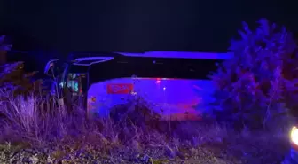 Çanakkale'de otobüs şarampole uçtu! Çok sayıda yaralı var