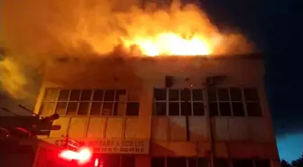 Kastamonu'da Mobilya Üretim Tesisinde Yangın