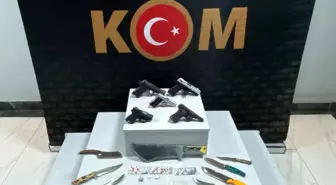 Uşak'ta Ruhsatsız Silah ve Uyuşturucu Operasyonu