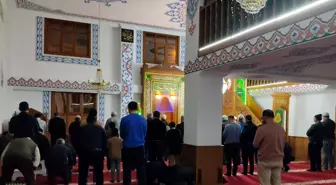 Konya'nın Bozkır ilçesinde Hatimle Teravih Namazı Kılınıyor