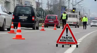 Ordu'da Trafik Denetimlerinde 12 Bin 589 Araç Kontrol Edildi