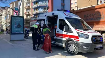 Ambulansın Önüne Atlayan 12 Yaşındaki Kız Çocuğu Yara Almadan Kurtuldu