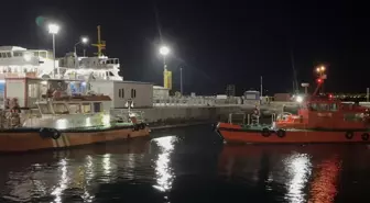 Çanakkale Boğazı'nda can pazarı! Kılavuz kaptan denize düştü