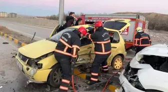 Çankırı'da Trafik Kazası: 6 Yaralı