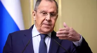 Lavrov'dan Macron'a Sert Yanıt: Nükleer Söylem Tehdit