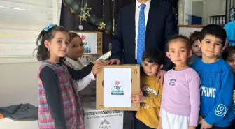 Minik Öğrencilerden Ramazan Kolisi Hazırlama Etkinliği