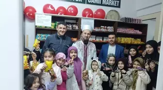 Kütahya'da 'Cami Market' Uygulaması ile Çocuklara Ücretsiz İkramlar