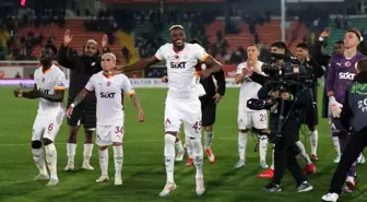 Galatasaray, Alanyaspor'u 2-1 Yenerek Kazanamama Serisine Son Verdi