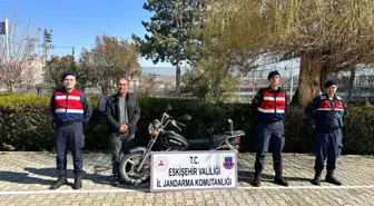 Eskişehir'de Çalınan Motosiklet Jandarma Tarafından Bulundu