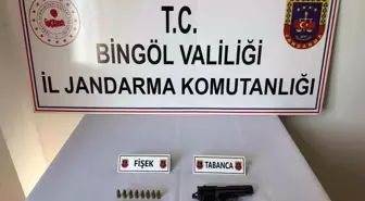 Bingöl'de Jandarma Uyuşturucu ve Silah Operasyonu