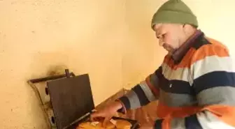 El Arabasıyla Alışveriş Yapan Tostçu Gülümsetti