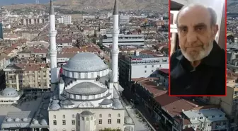 Camide namaz kılarken kalp krizi geçirip hayatını kaybetti