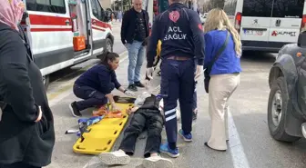 Eskişehir'de Motosiklet Kazasında İki Kişi Yaralandı