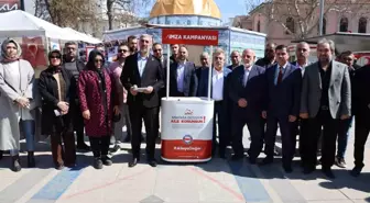 Elazığ'da Aile Yapısının Korunması İçin İmza Kampanyası Başlatıldı