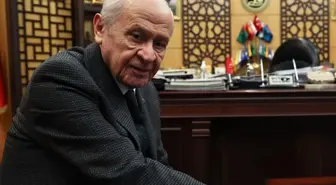 Devlet Bahçeli, Sağlık Bakanı Kemal Memişoğlu'nu aradı