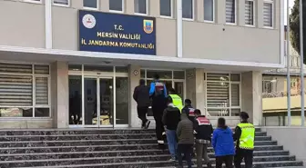 Mersin'de Göçmen Kaçakçılığı Operasyonu: 5 Şüpheli Yakalandı