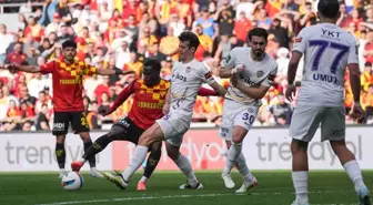 2 saniyede kırmızı kart çıktı! Göztepe ile Eyüpspor 1-1 berabere kaldı