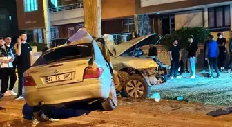 Konya'da Trafik Kazası: 19 Yaşındaki Sürücü Hayatını Kaybetti