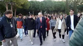 Ege Üniversitesi öğrencileri Çanakkale şehitlerinin huzuruna çıktı