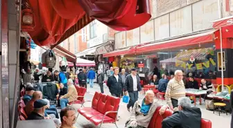 Samsun'daki Çay Ocakları Oruçlu Müşteriler İçin Dinlenme Mekanı Oluyor