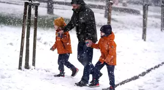 İstanbul'da şiddetli kar yağışı için saat verildi