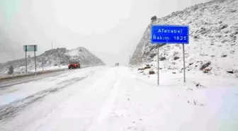 Antalya-Konya Kara Yolunda Kar Yağışı ve Ulaşım Çalışmaları