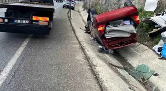 Geyve'de Kontrolden Çıkan Otomobil Takla Attı