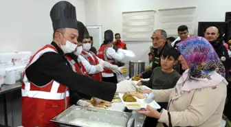 Gaziantep Vakıflar Bölge Müdürlüğü, Ramazan'da 3 Bin Kişiye İftar Veriyor