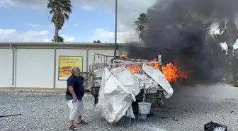 Hatay'da Kamyonet Yangını Paniğe Neden Oldu