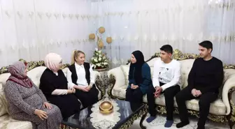 Emine Erdoğan, Vehibe Sayın'ın iftar sofrasına konuk oldu