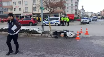 Kontrolsüz Şerit Değiştiren Motosikletle SUV Araç Çarpıştı: 1 Yaralı