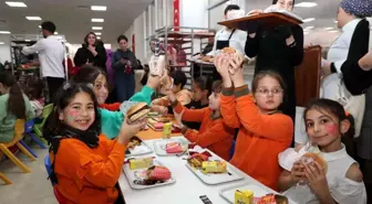 Sinop'ta Çocuklar İçin Eğlenceli Tekne Orucu İftarı Etkinliği Düzenlendi