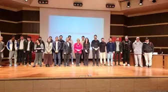 Üniversite Gençliği ve Aile Kurumunun Önemi Konferansı Erzurum'da Düzenlendi