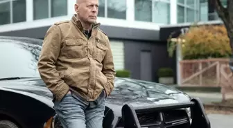 Uzun süredir demans hastalığıyla mücadele eden Bruce Willis'in son hali ortaya çıktı