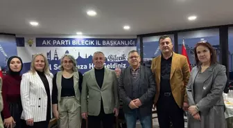 AK Parti Bilecik'te İftar Programı Düzenledi