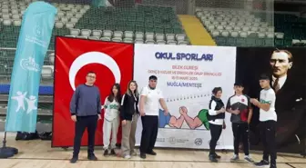 Bozdoğanlı Sporcular Muğla'dan Madalyalarla Döndü