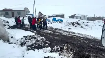 Kars'ta Boynu Kırılan Kadın İçin Ekipler Seferber Oldu