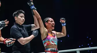 Nefise Delikurt, One Championship'te Tarihe Geçti